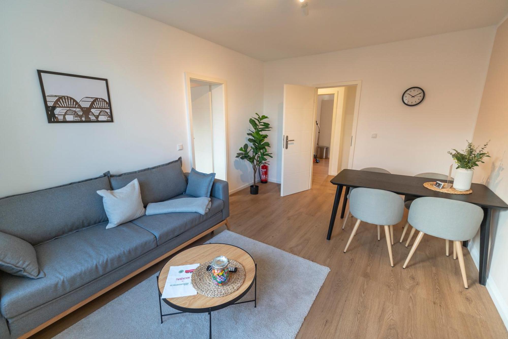 Rr - Stylish Apartment 50Qm - Wifi - Washer - Tv Magdeburg Exterior foto