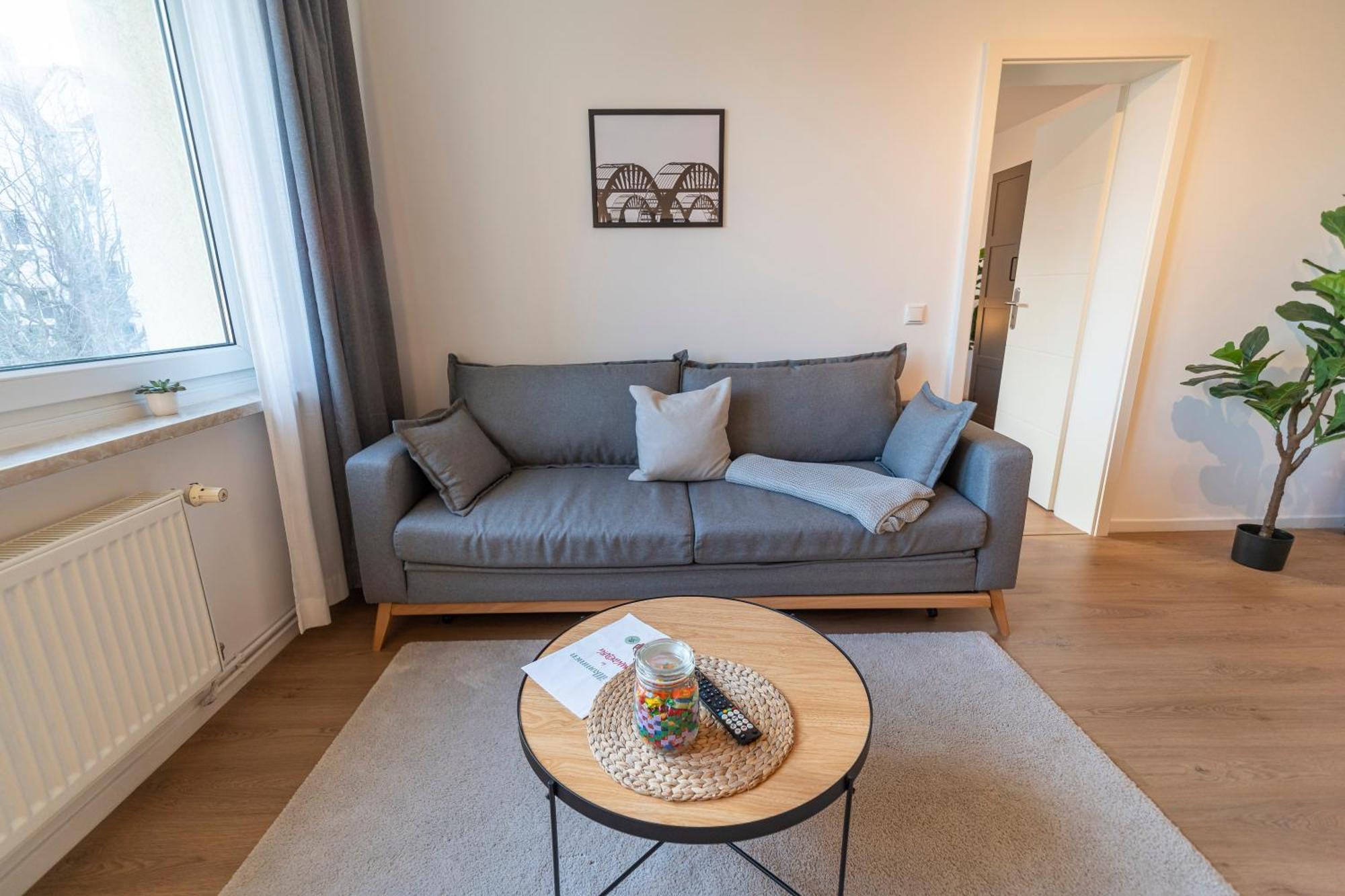 Rr - Stylish Apartment 50Qm - Wifi - Washer - Tv Magdeburg Exterior foto